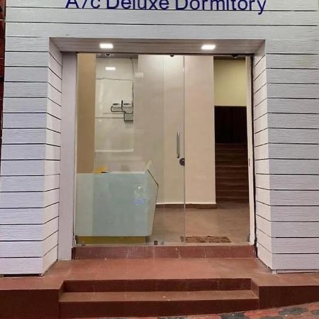 City Stay Ac Deluxe Hostel Madgaon Bagian luar foto