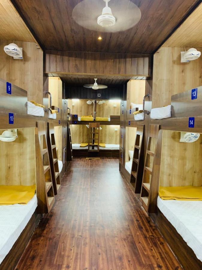 City Stay Ac Deluxe Hostel Madgaon Bagian luar foto